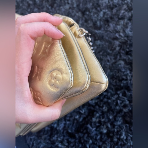 Louis Vuitton pochette coussin - Picture 8 of 11